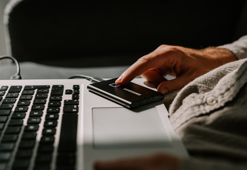 Cómo recuperar datos de un SSD que no se detecta [Guía 2026]
