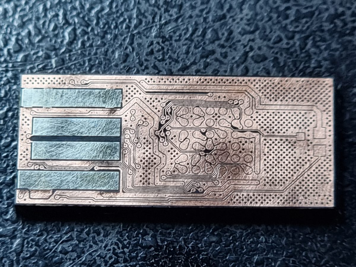 Desoldered NAND chip for recovery